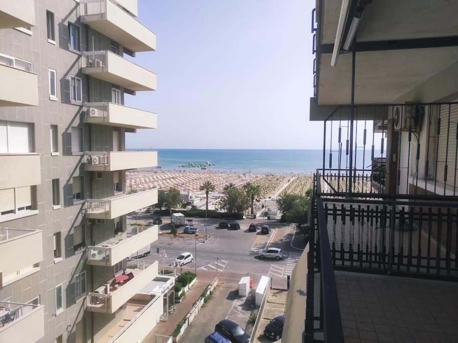 Appartamento Vista Mare Rimini Bagian luar foto
